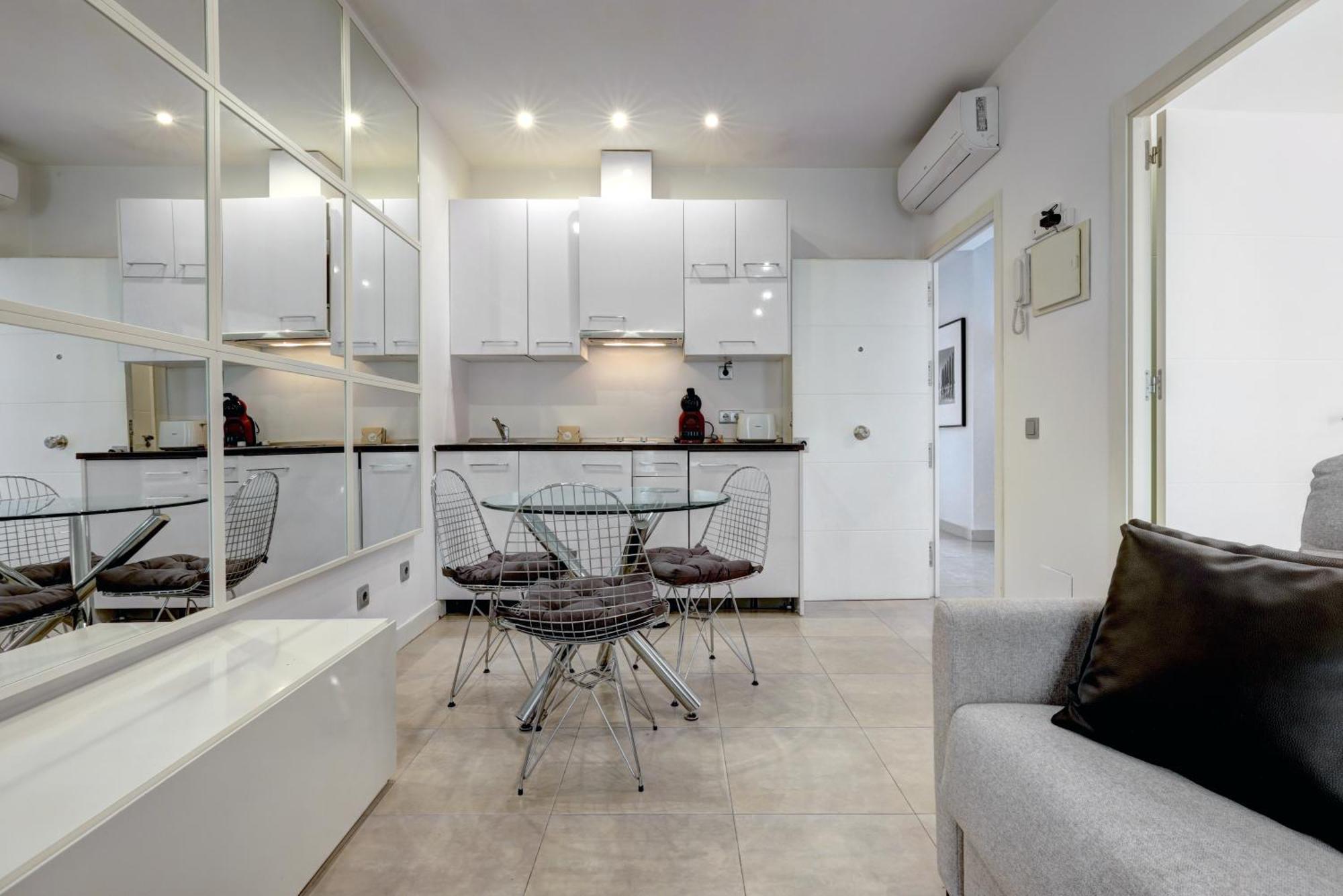 Apartamentos Con Vistas Y Terraza En Марбелья Екстер'єр фото